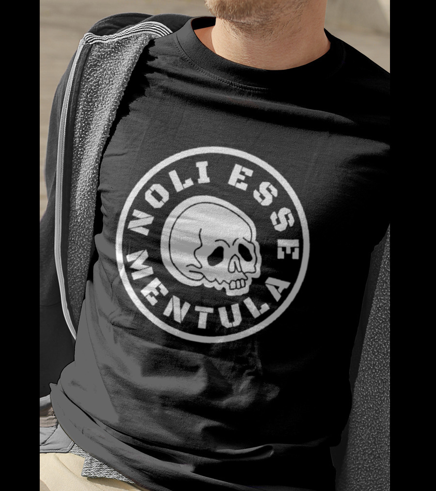 Noli Esse Mentula Skull T-Shirt