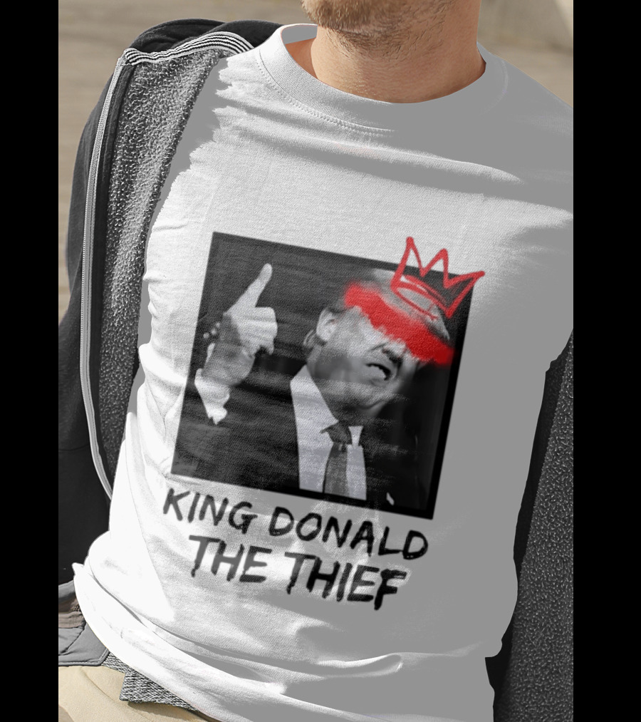 King Donald The Thief Red Crown Graffiti T-Shirt