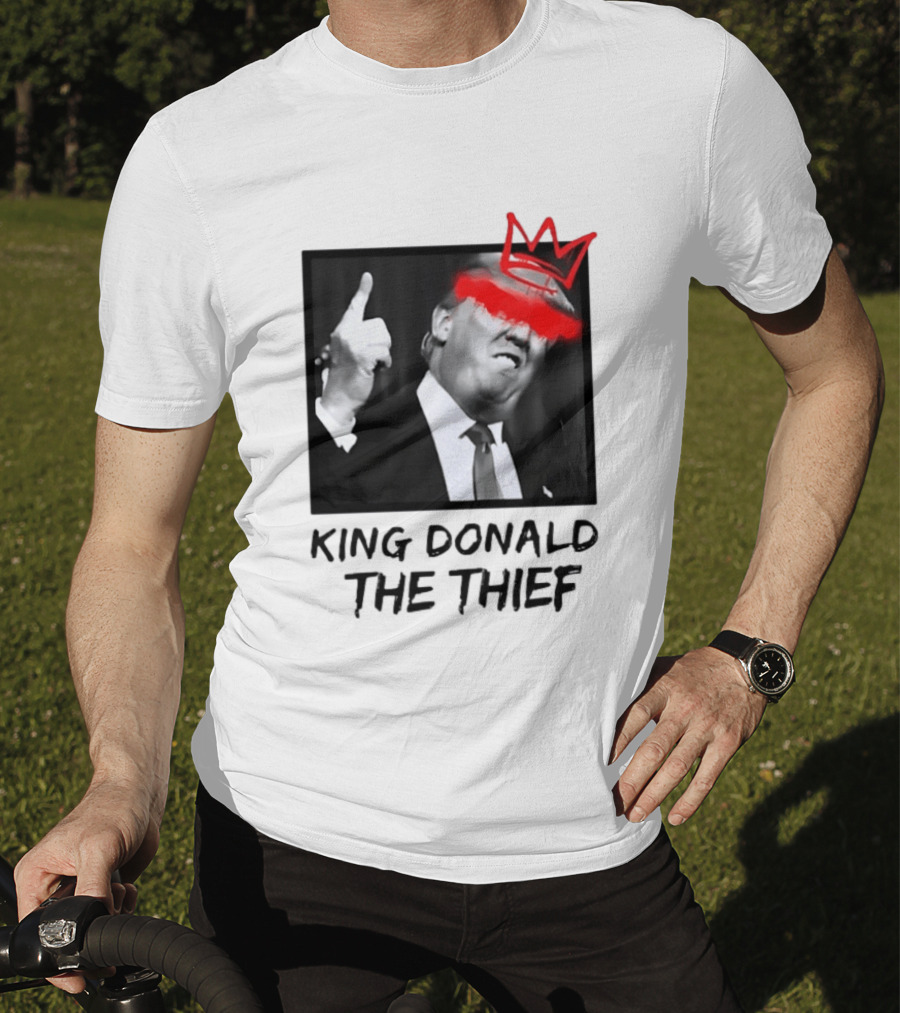 King Donald The Thief Red Crown Graffiti T-Shirt