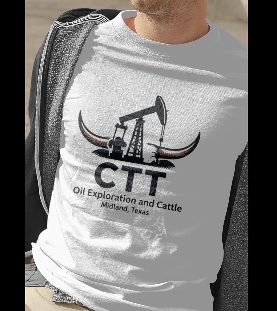 CTT Oil Exploration And Cattle Midland Texas Oil Rig With Cattle Horns T-Shirt