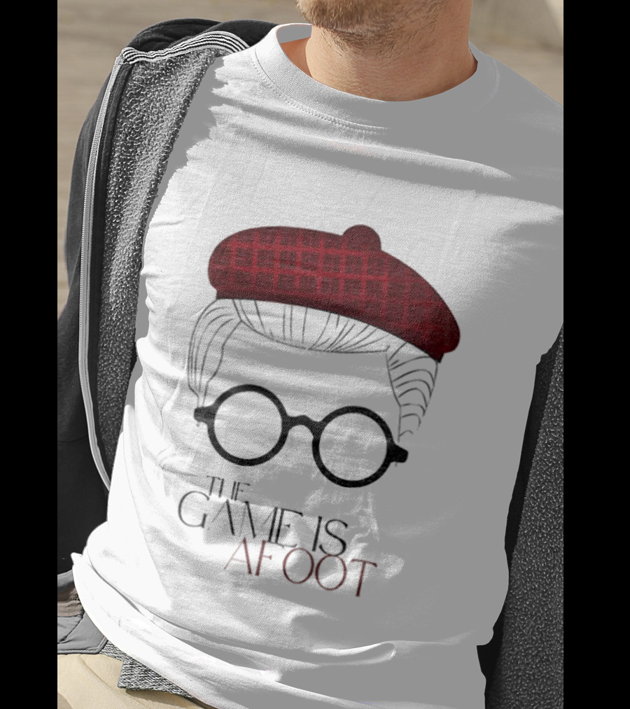 Alan Cumming Traitors The Game Is Afoot Red Beret Glasses T-Shirt