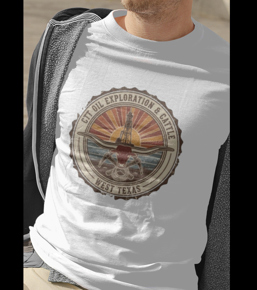 CTT Oil Exploration And Cattle West Texas Landman Sunset Oil Rig And Longhorn T-Shirt