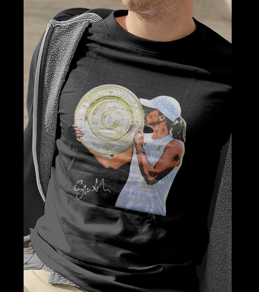 Iga Swiatek Wimbledon Champion Trophy Celebration T-Shirt