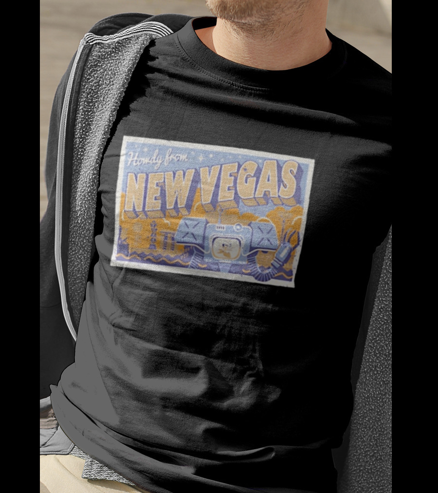 Howdy From New Vegas Fallout Robot Postcard T-Shirt