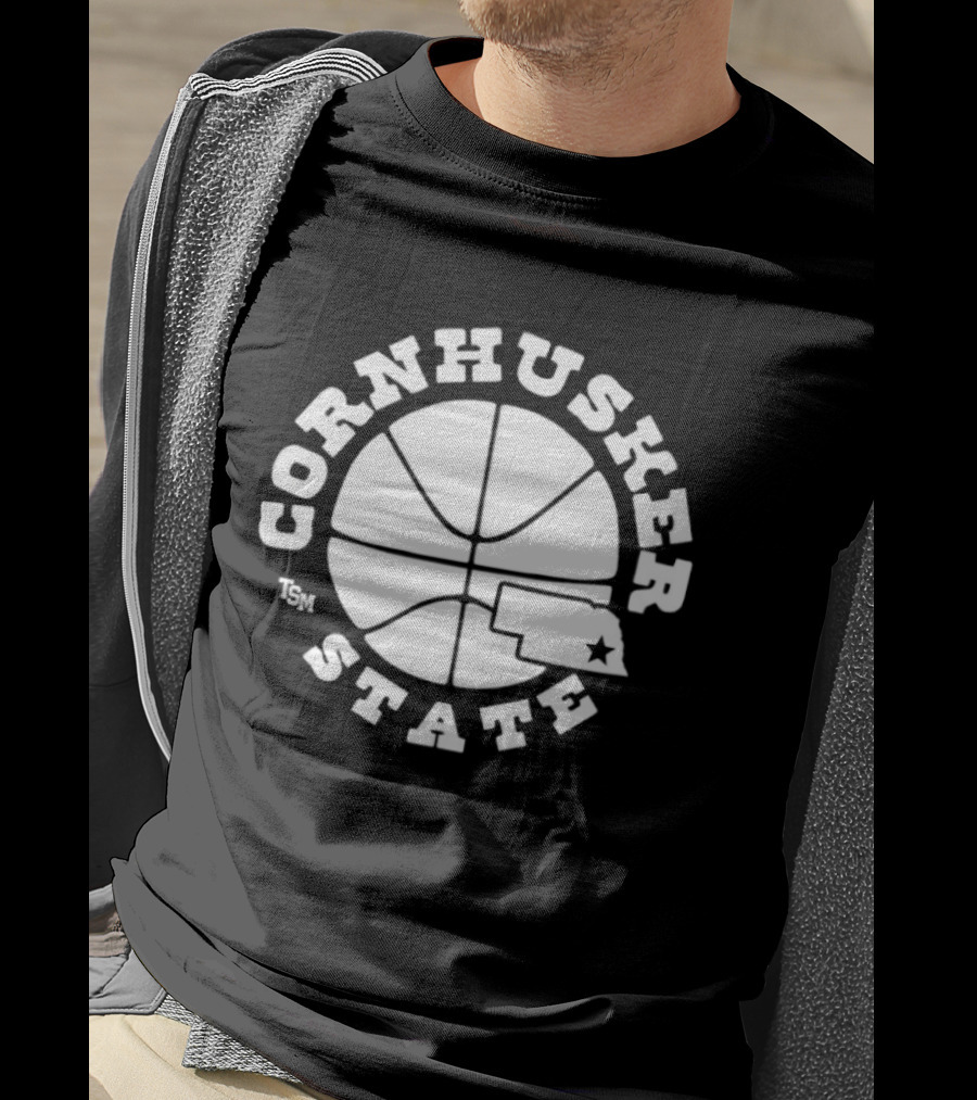 Cornhusker State Basketball Map Nebraska T-Shirt