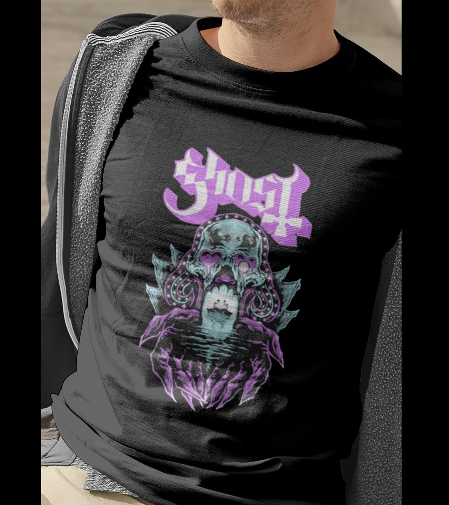 Ghost Tunnel Love Skull With Purple Heart Eyes And Ship T-Shirt