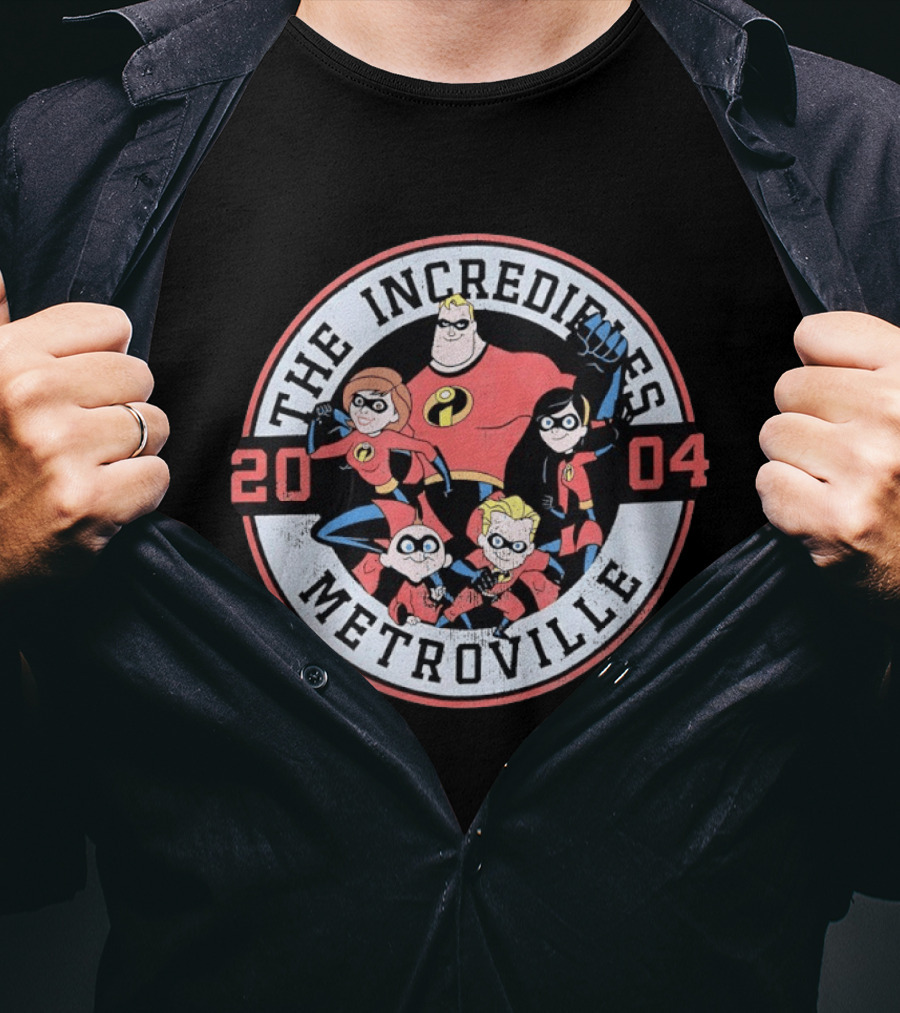 The Incredibles Metroville 2004 Characters Family Superheroes T-Shirt