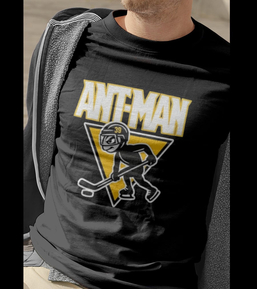 Ant Man Pittsburgh Penguins Hockey Player Number 39 T-Shirt
