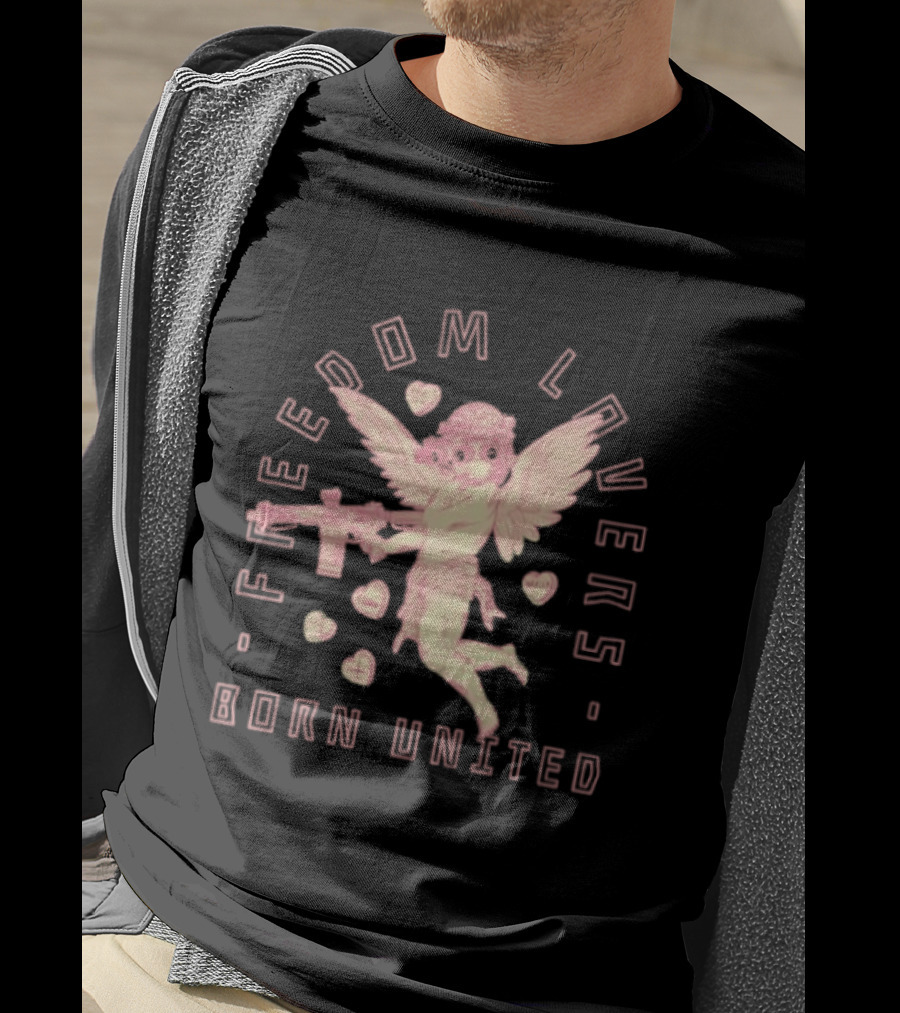 Freedom Lovers Born United Angel With Rifle And Hearts T-Shirt