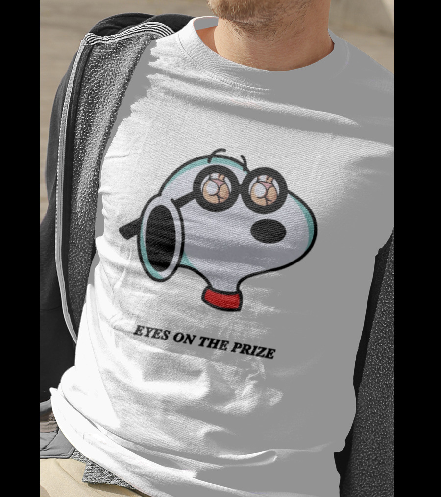Snoopy Eyes On The Prize Vintage Peanuts Comic T-Shirt