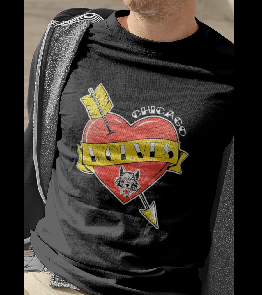Chicago Wolves Heart Arrow Banner T-Shirt