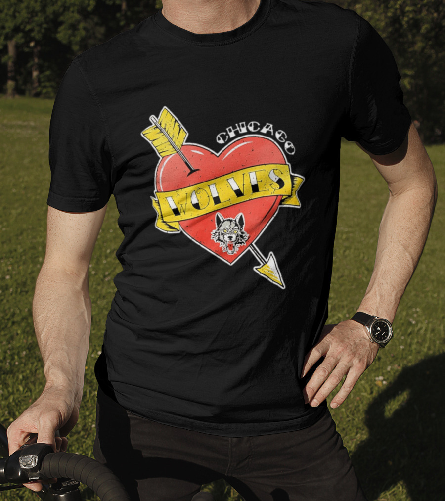 Chicago Wolves Heart Arrow Banner T-Shirt