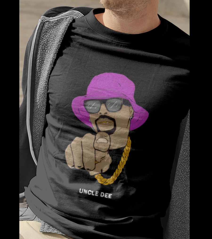 UNCLE DEE Finger Pointing Sunglasses Chain Purple Hat T-Shirt