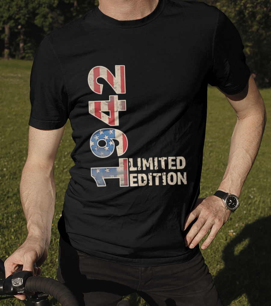 USA 1942 Limited Edition American Flag T-Shirt
