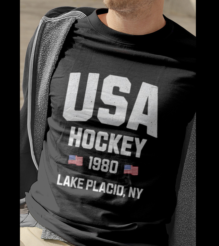 USA Hockey 1980 Lake Placid NY American Flags T-Shirt