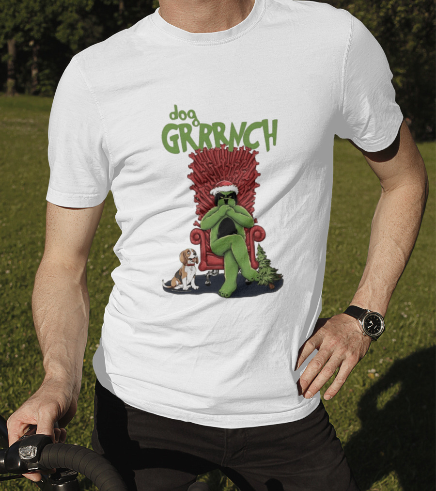 Dog GRRRINCH Christmas Throne Santa Hat Beagle T-Shirt