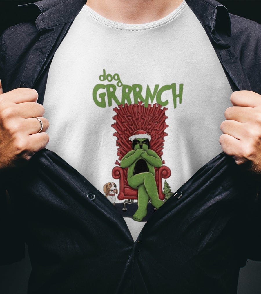 Dog GRRRINCH Christmas Throne Santa Hat Beagle T-Shirt