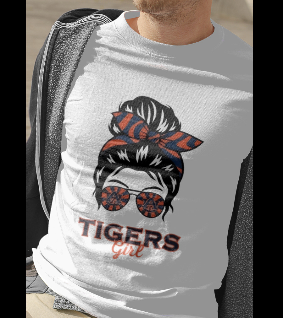 Auburn Tigers Girl Messy Bun Glasses Bow T-Shirt