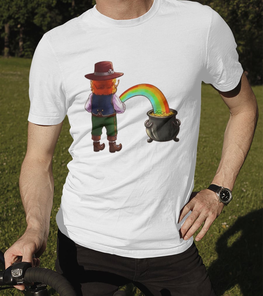 St Patricks Day Leprechaun Pissing Rainbow Into Pot Of Gold Meme T-Shirt