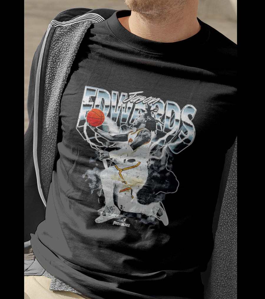Jason Edwards Providence Basketball NCAA '26 Dunking Action T-Shirt