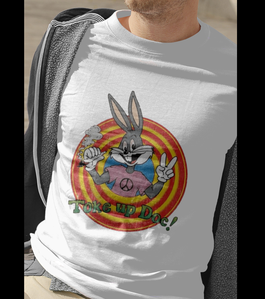 Bugs Bunny Looney Tunes Toke Up Doc Peace Sign Smoking Retro Groovy T-Shirt