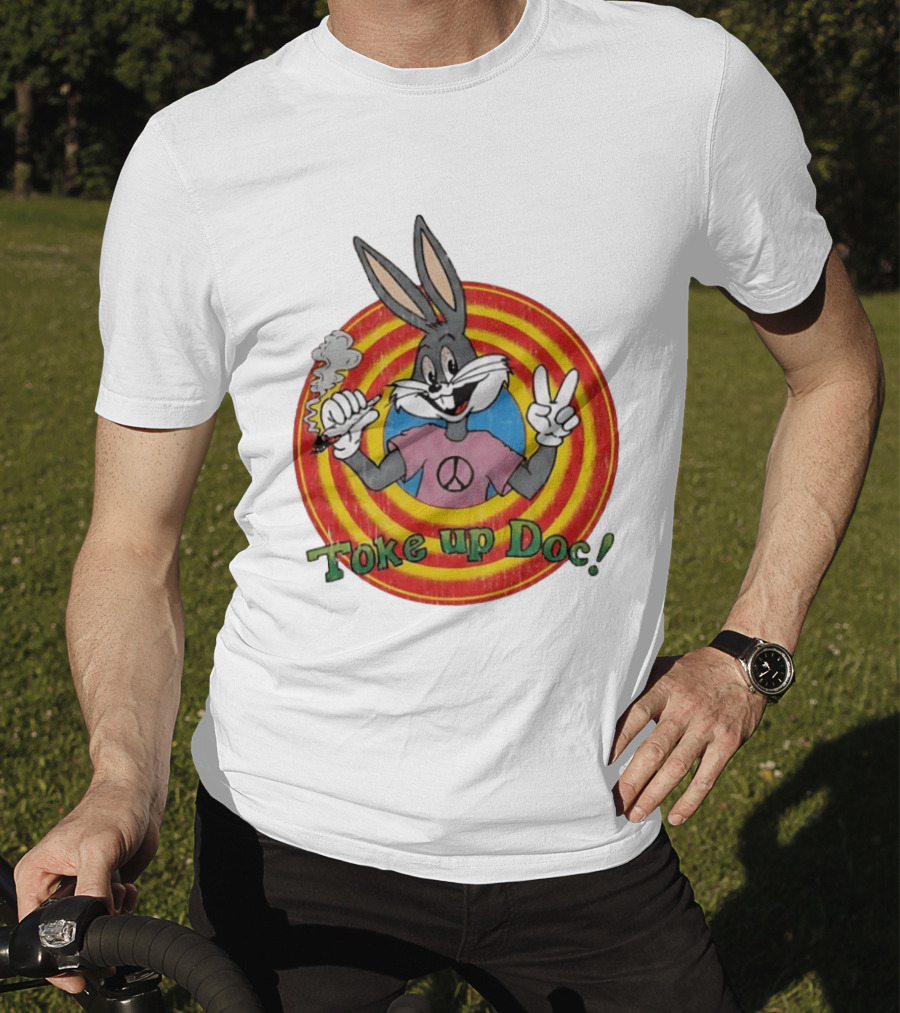 Bugs Bunny Looney Tunes Toke Up Doc Peace Sign Smoking Retro Groovy T-Shirt