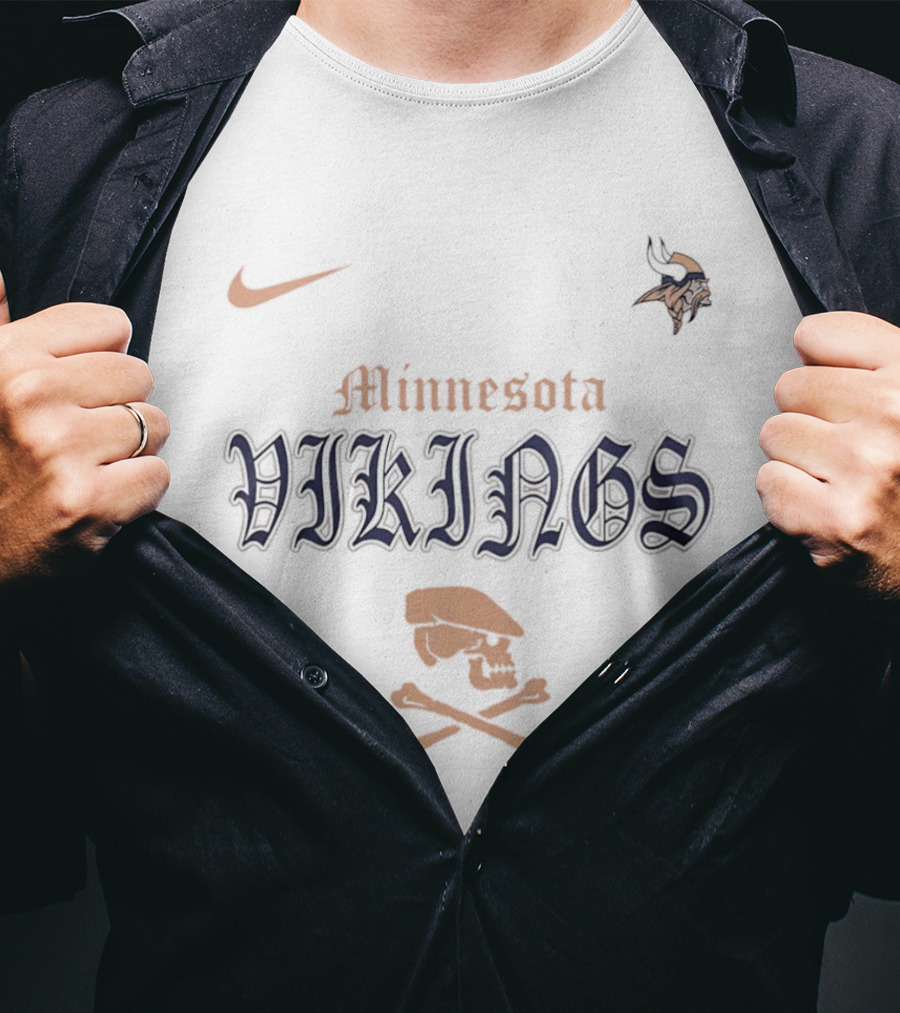 Minnesota Vikings Nike Skull Crossbones T-Shirt