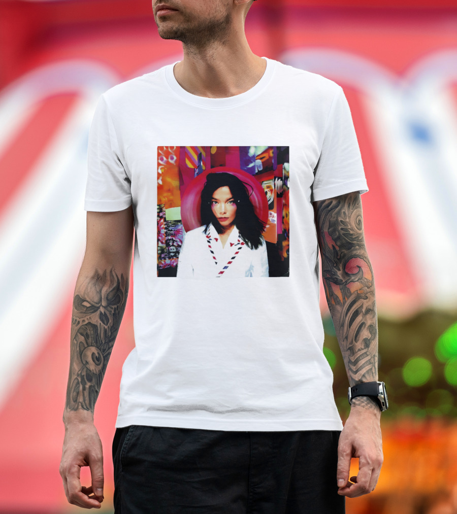 Anne Hathaway Björk And T-Shirt