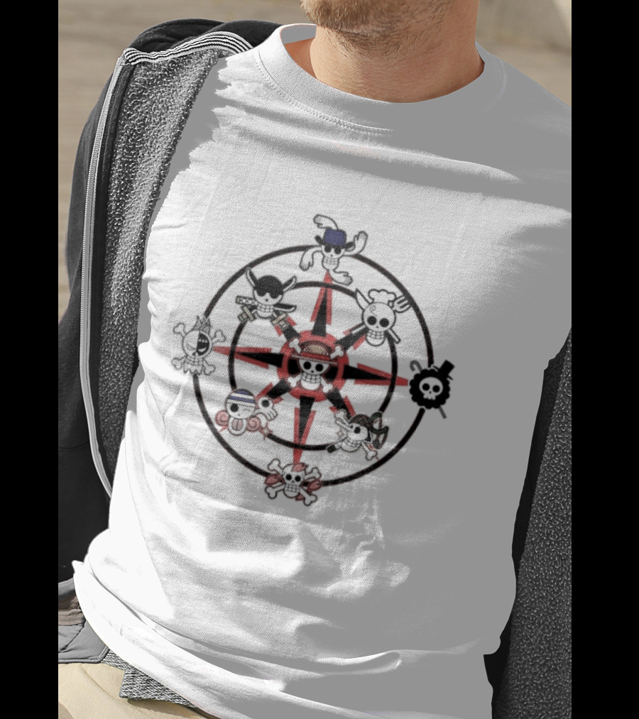 One Piece Straw Hat Pirate Crew Jolly Roger Wheel T-Shirt