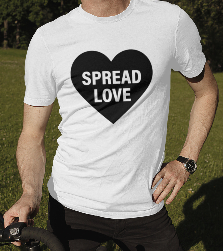 Pizza Movie Jack Martin Spread Love Heart T-Shirt