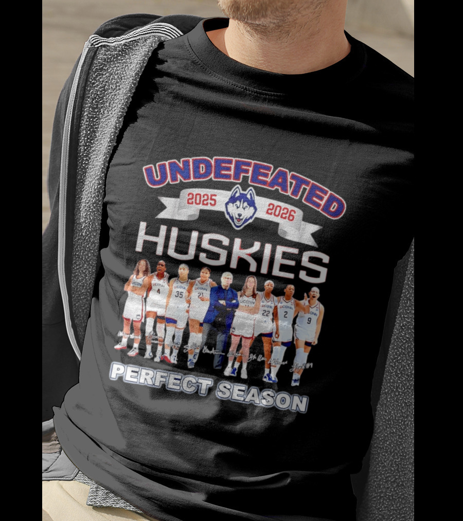 Undefeated UConn Huskies 2025 2026 Perfect Season T-Shirt