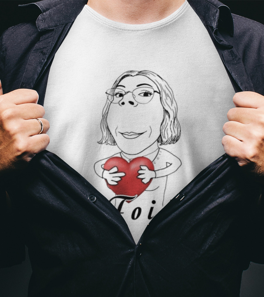 Foid Girl Hugs Heart Sketch Lovable Red Heart Embrace T-Shirt