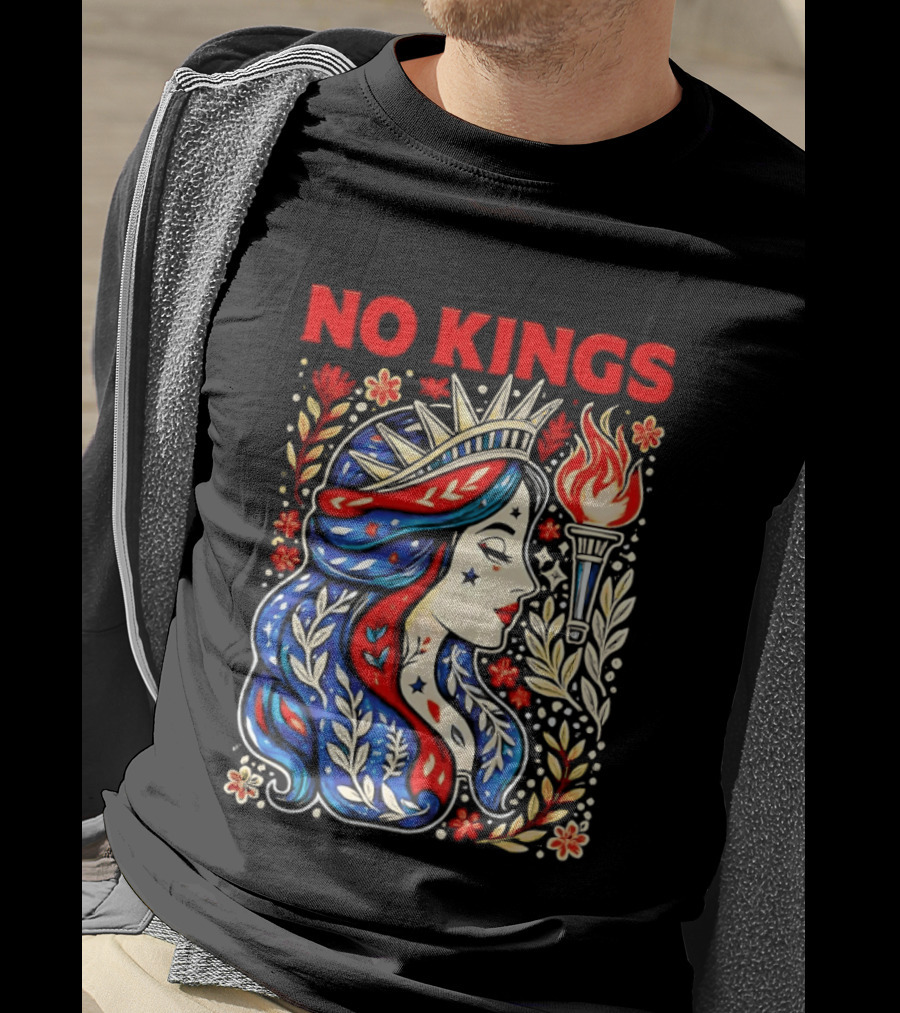 No Kings Liberty Crowned Woman Torch And Floral T-Shirt