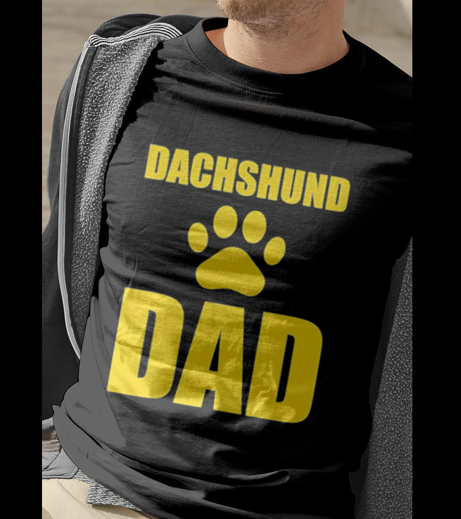 Dachshund Dad Wiener Dog Paw Print T-Shirt