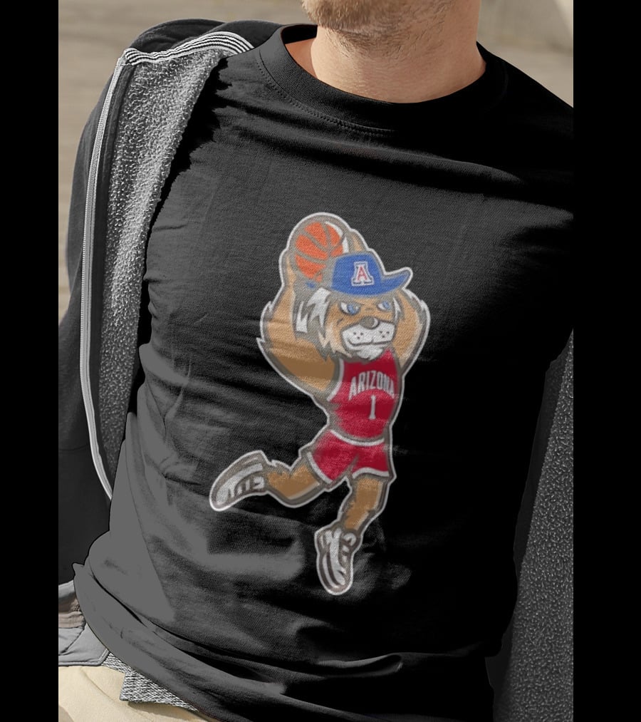 Arizona Wildcats Wilbur Mascot Dunking Basketball Animation T-Shirt