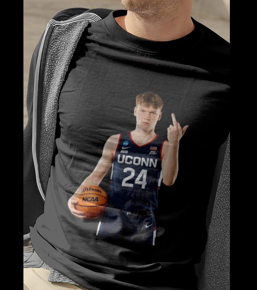 Braylon Mullins UConn Huskies 24 NCAA Basketball Middle Finger T-Shirt