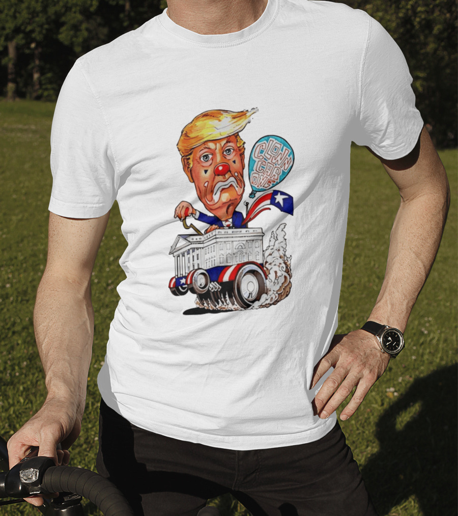 Clown Car One Cartoon Trump White House Sátira Política Divertida T-Shirt