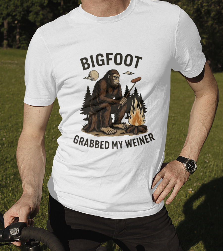 Bigfoot Grabbing My Weiner Campfire Sausage Grilling Moonlit Forest T-Shirt
