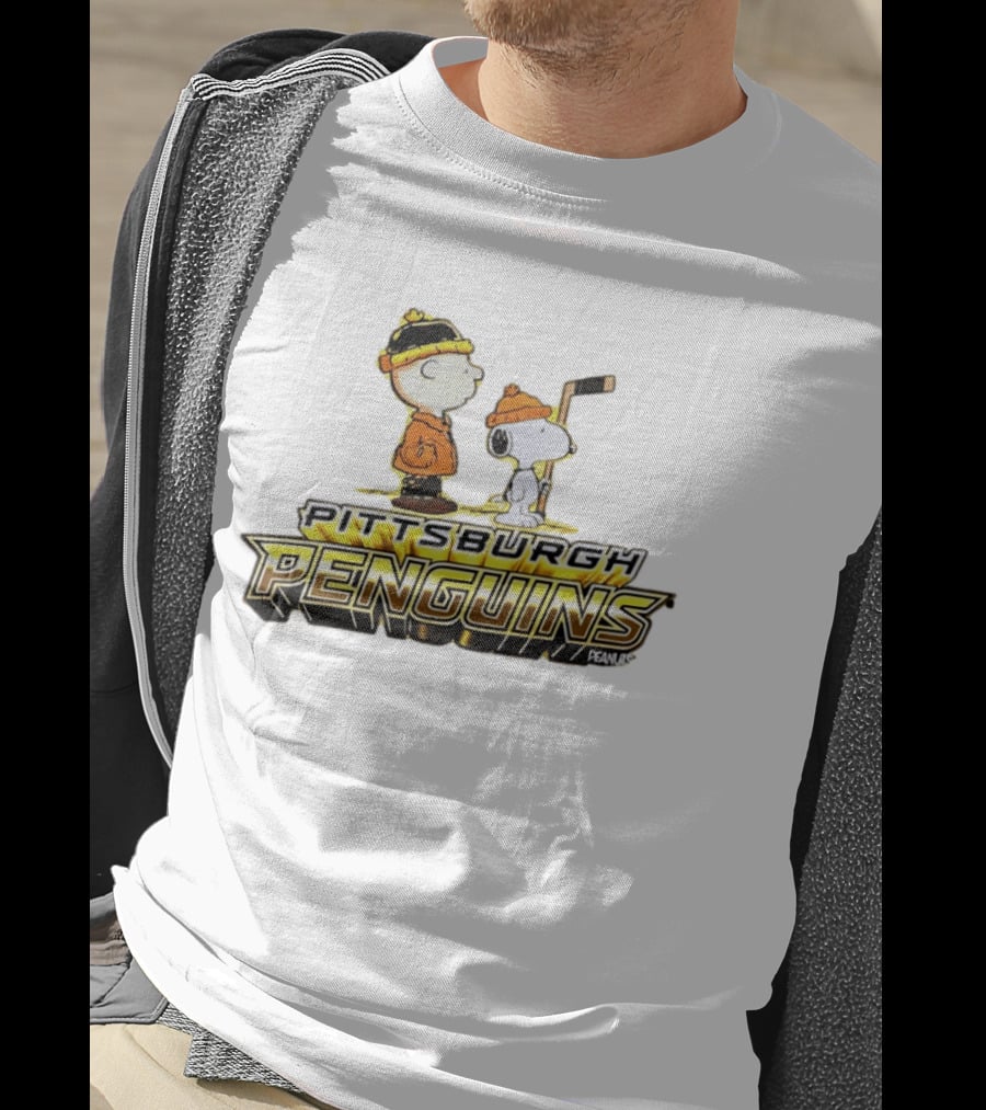 Charlie Brown Snoopy Pittsburgh Penguins Hockey Peanuts T-Shirt