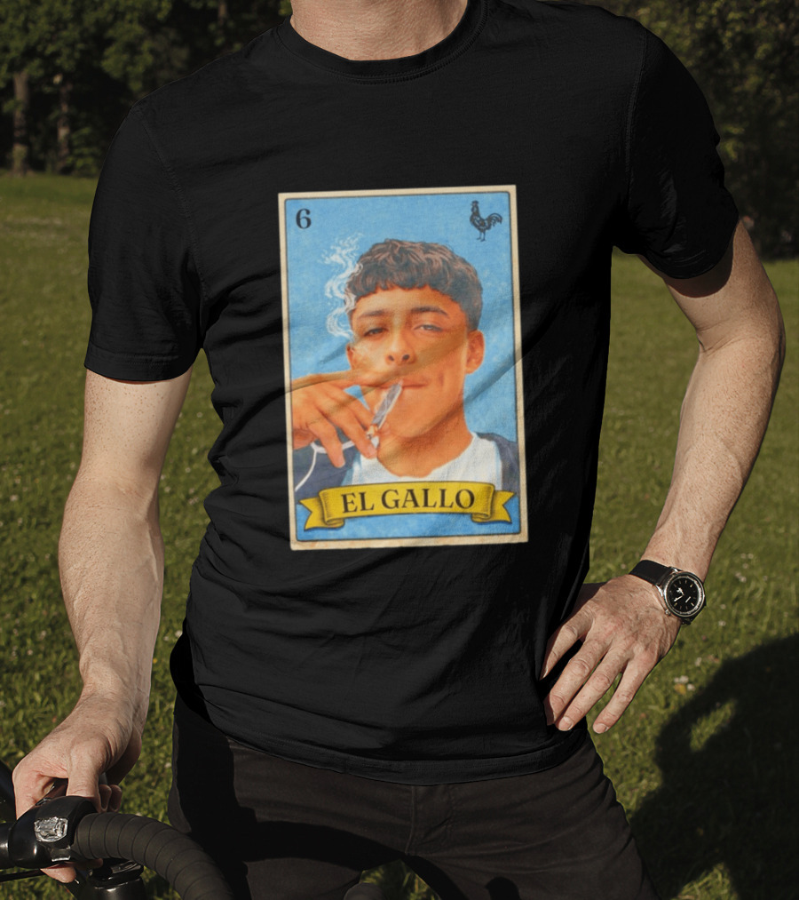 El Gallo Smoking Card 6 Rooster T-Shirt