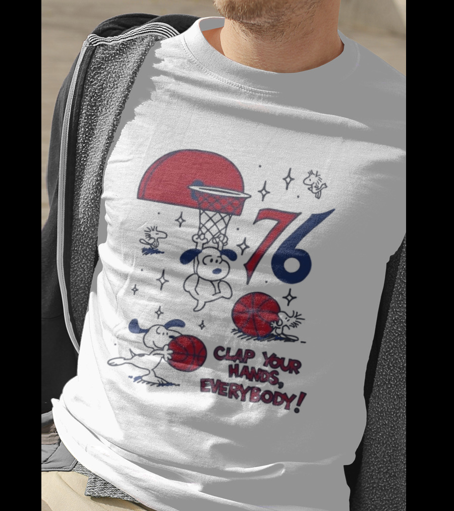 Snoopy Philadelphia 76ers Clap Your Hands Everybody Basketball Theme With Red And Blue T-Shirt