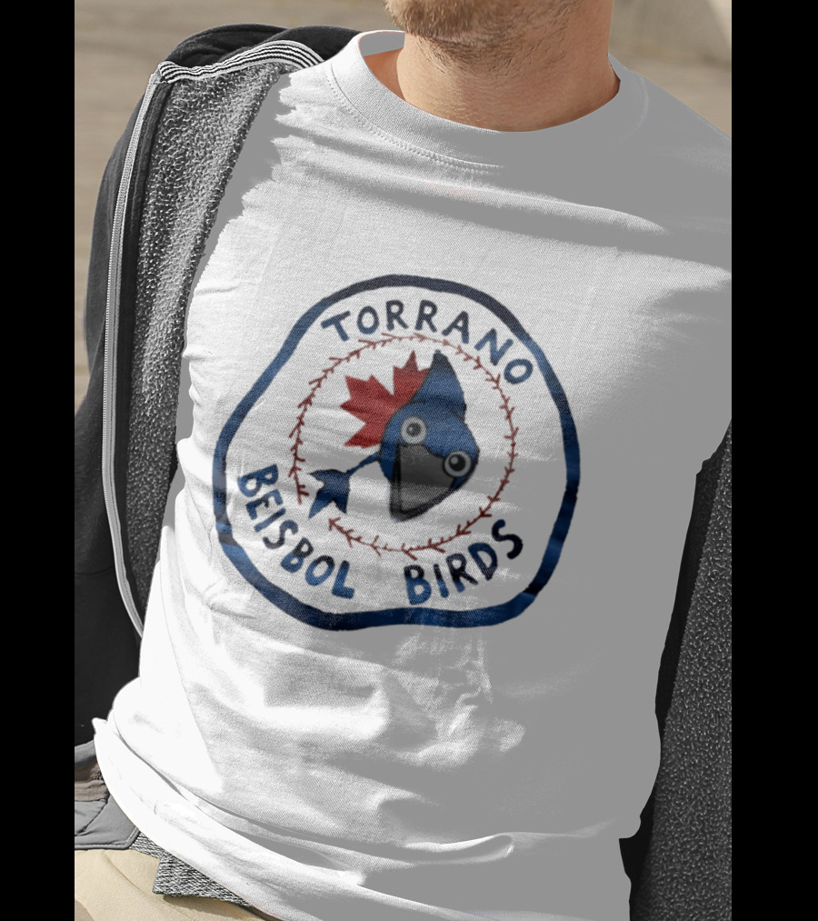 Torrano Beisbol Birds Blue Jay Red Maple Leaf Circle T-Shirt