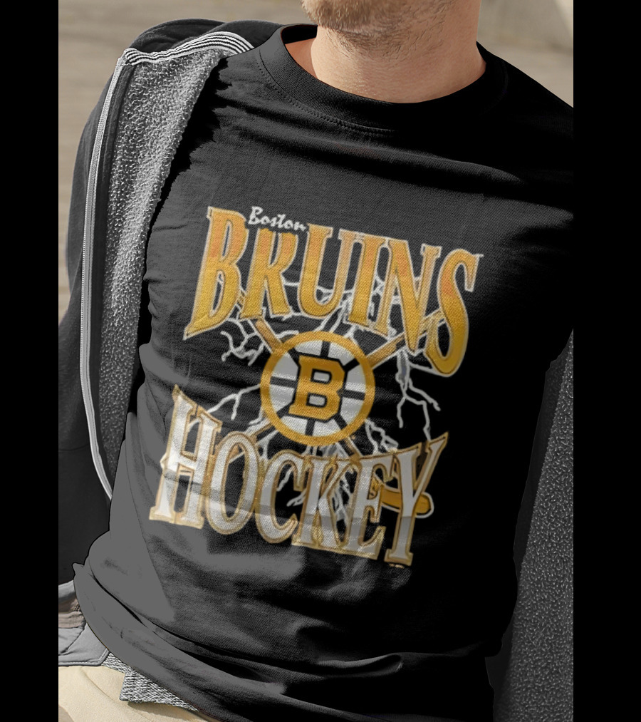 Boston Bruins Hockey B Logo Crossed Sticks Lightning T-Shirt