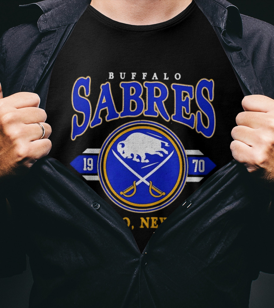 Buffalo Sabres 1970 Hockey Buffalo New York NHL Vintage Blue Gold T-Shirt