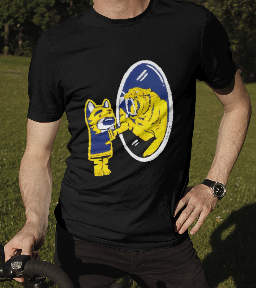Toothie The Buffalo Sabres Hockey NHL 2026 Meme Reflecting Tiger Roar T-Shirt