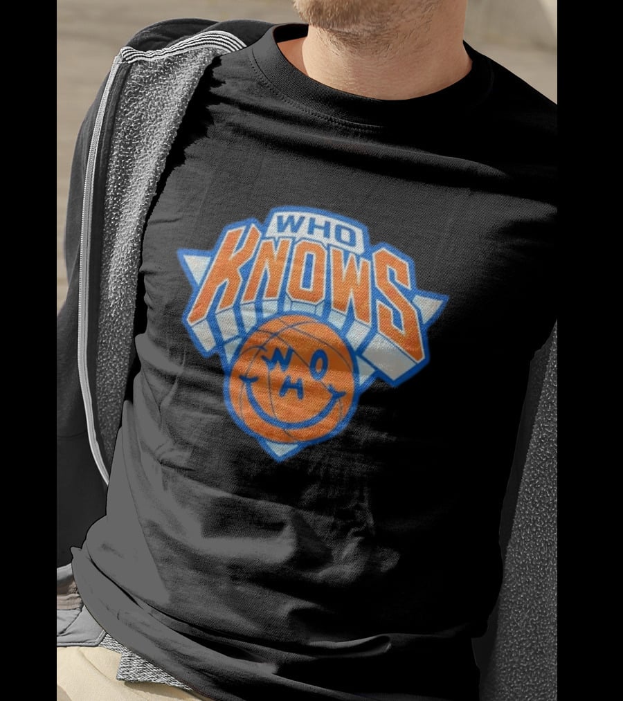 New York Knicks Who Knows Basketball Smiley Face T-Shirt