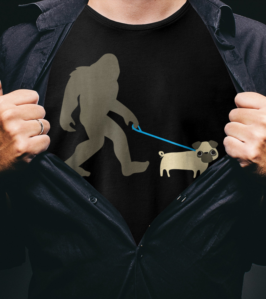 Bigfoot Walking Pug Funny Cute Sasquatch Dog Leash T-Shirt