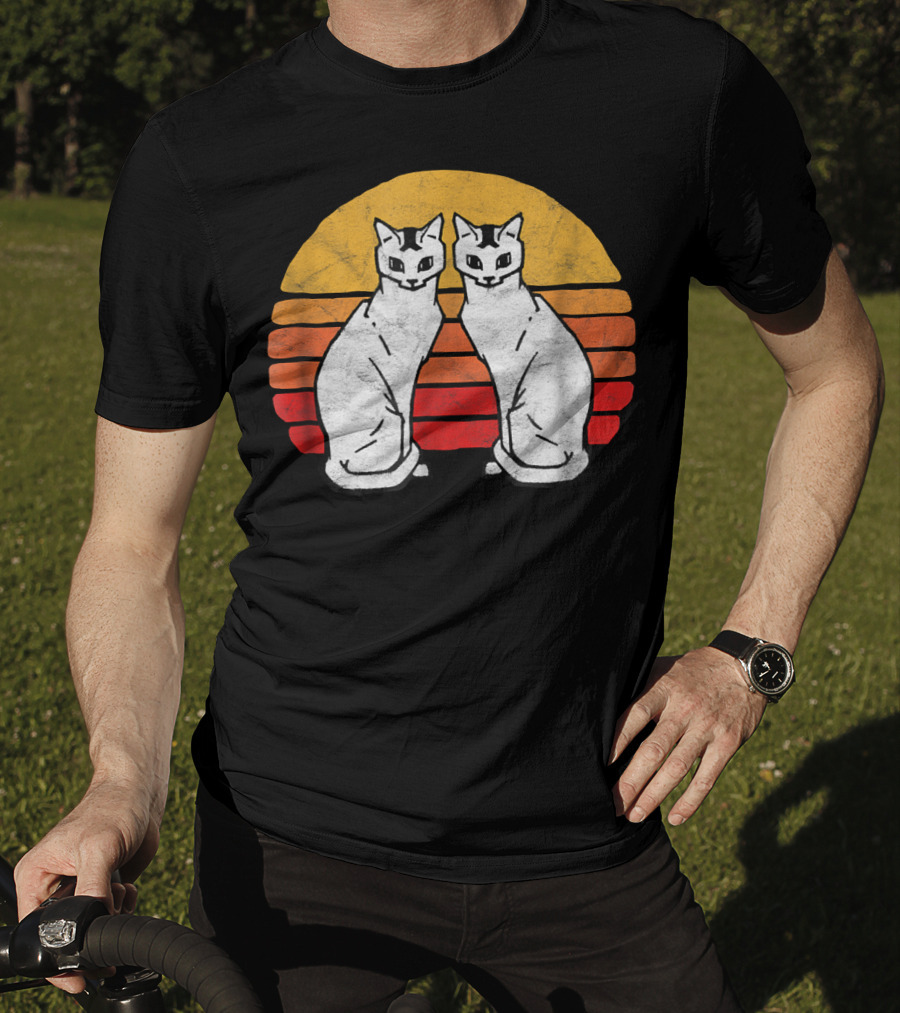 Vintage Eighties Style Twin Siamese Cats With Retro Sunset Stripes T-Shirt