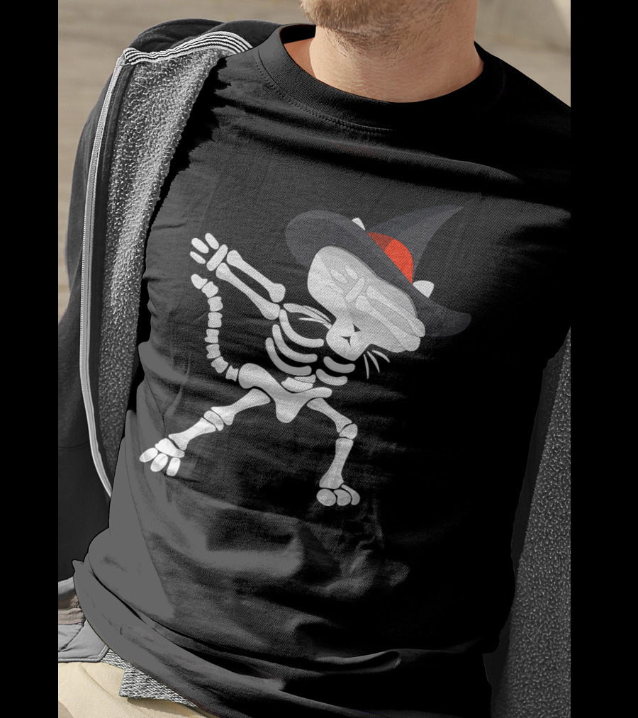 Dabbing Cat Skeleton With Witch Hat T-Shirt