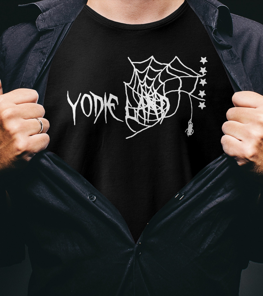 Yodie Land Spider Web Stars Black White T-Shirt